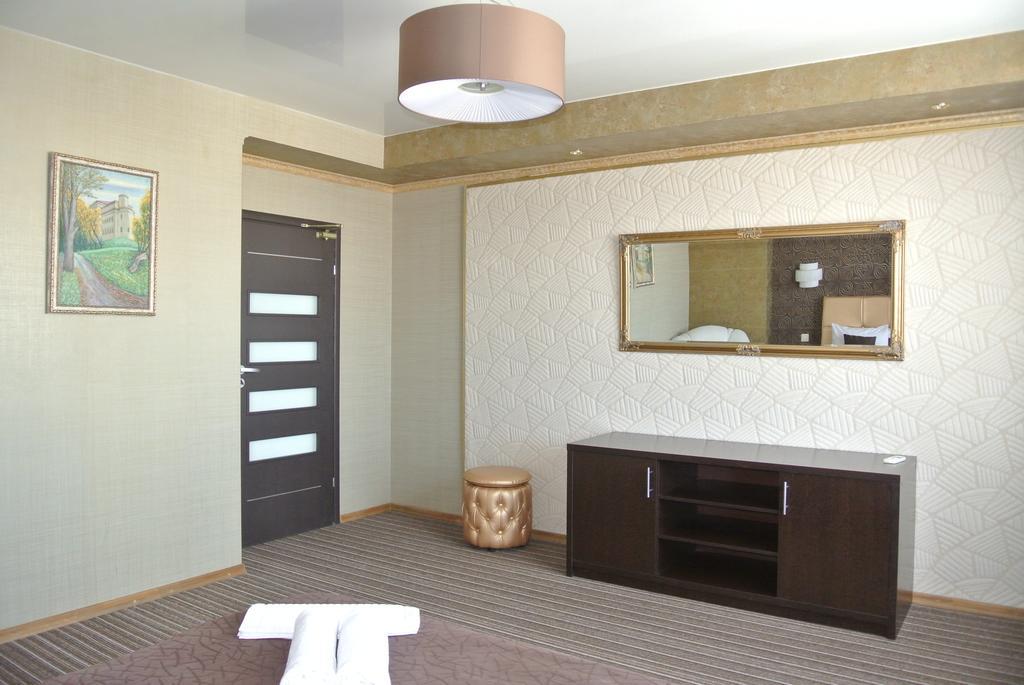 Panoramic View Apartment Poznyaky Kiev Luaran gambar